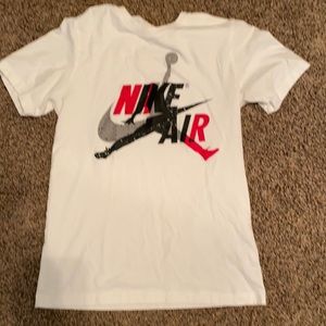 Men’s small Nike t-shirt